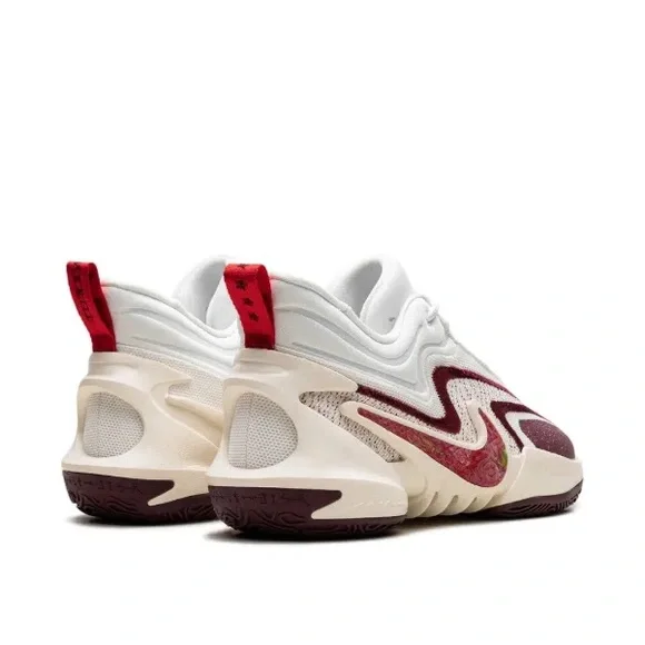 Nike Cosmic Unity 2 Sisterhood Sneakers - Picture 2 of 15